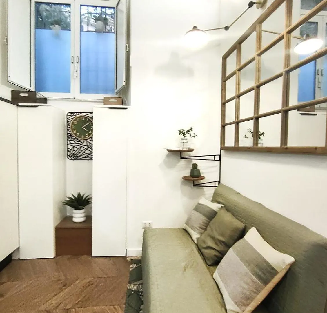 Vera Roma Suite&Apartment - Charming 3 Bedroom Apt - 20Min Walk From Colosseum Rome